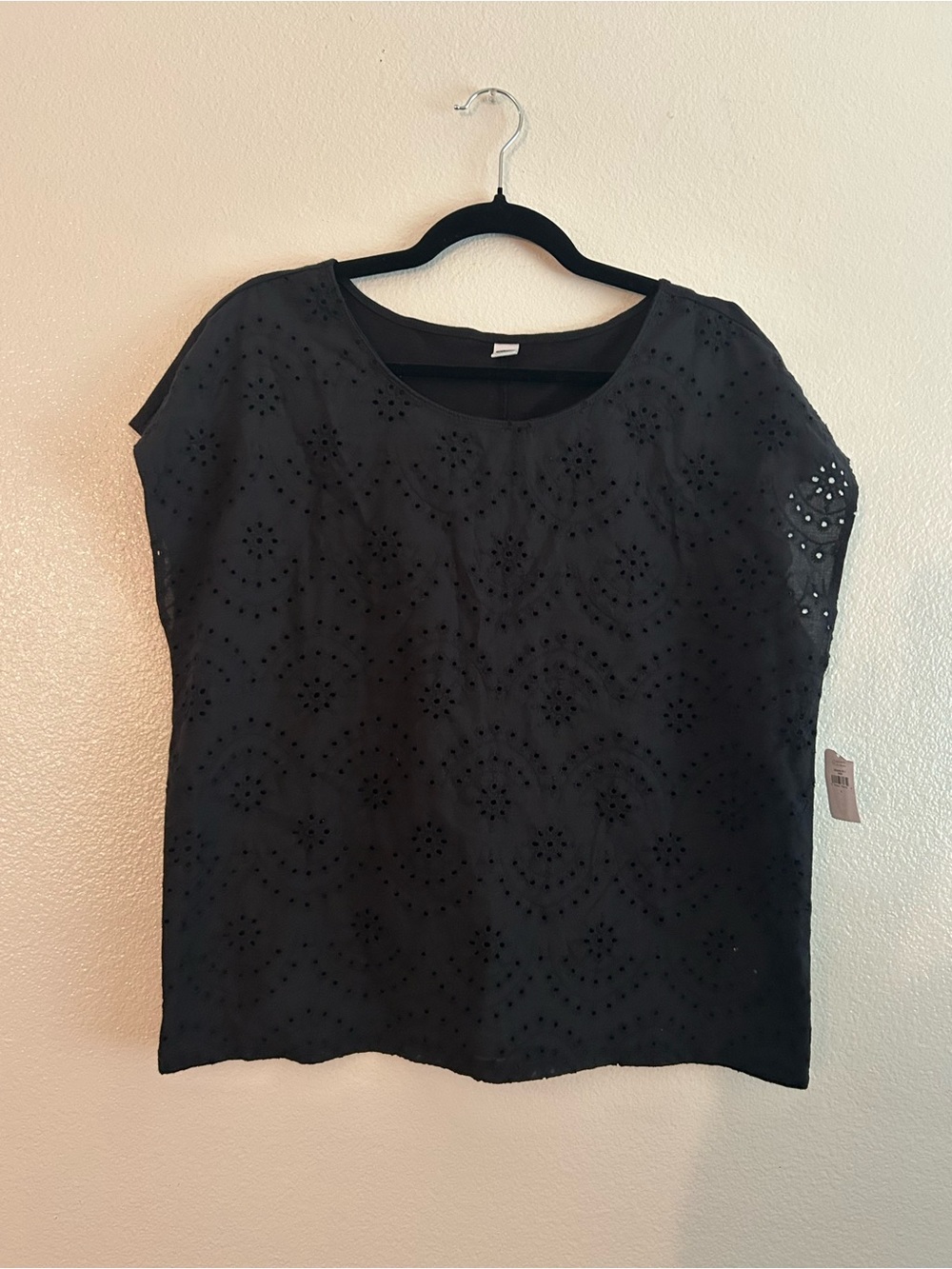 Old Navy Black Eyelet Cap Sleeve Top